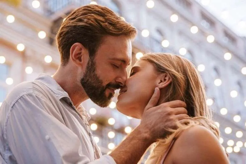 What to Expect When An Aries Man Kisses You